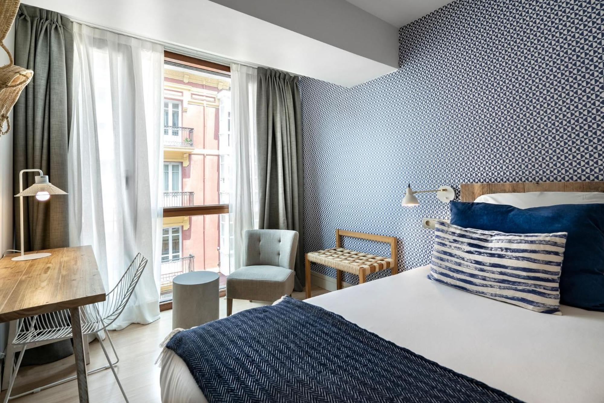 Premium Double or Twin Room,1710233956:JPEG