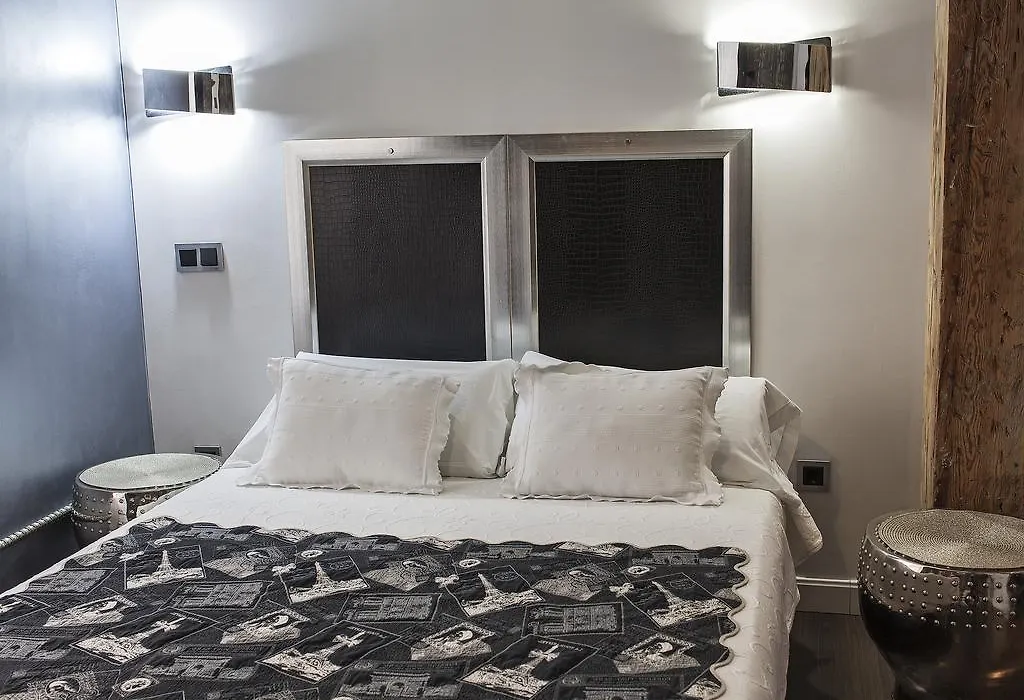 Hostal Jardin Secreto-1