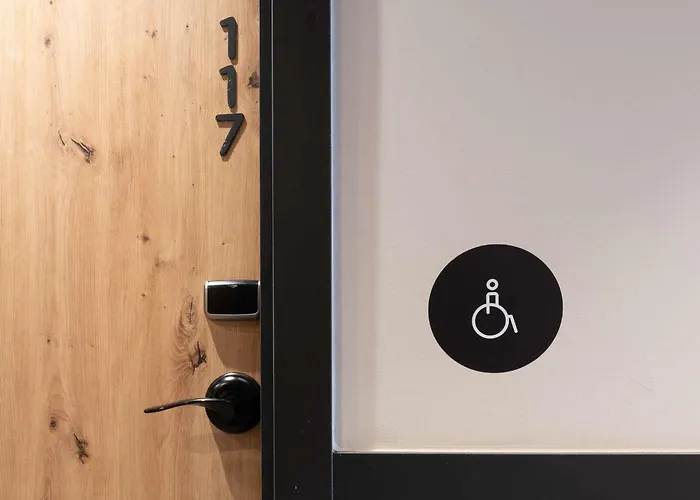Hotel Ibis Styles Santander
